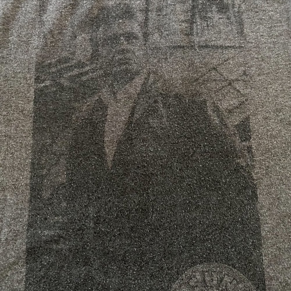 Johnny Cash Unisex Distressed Retro/Vintage Style T-Shirt, Medium